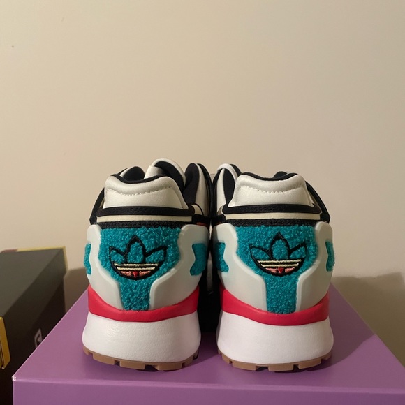 Adidas the simpsons x zx 10000 a-zx series krusty burger - Picture 4 of 5